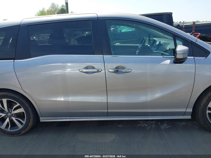 2022 Honda Odyssey Touring VIN: 5FNRL6H88NB040038 Lot: 44725054