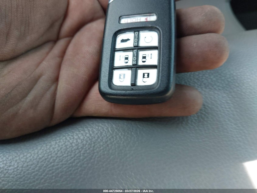 2022 Honda Odyssey Touring VIN: 5FNRL6H88NB040038 Lot: 44725054