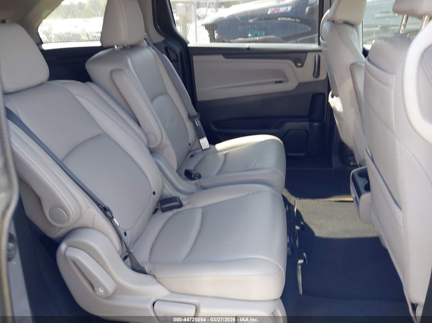 2022 Honda Odyssey Touring VIN: 5FNRL6H88NB040038 Lot: 44725054