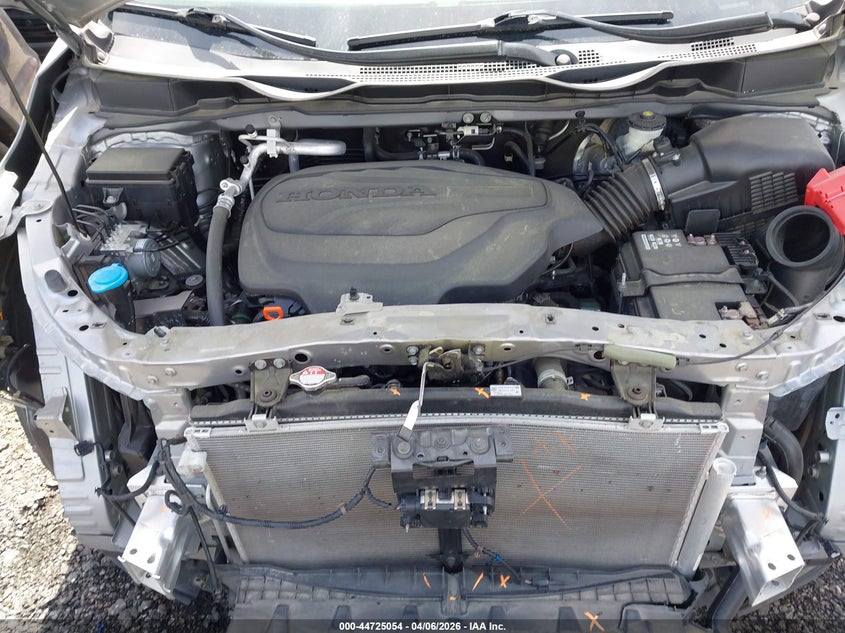 2022 Honda Odyssey Touring VIN: 5FNRL6H88NB040038 Lot: 44725054