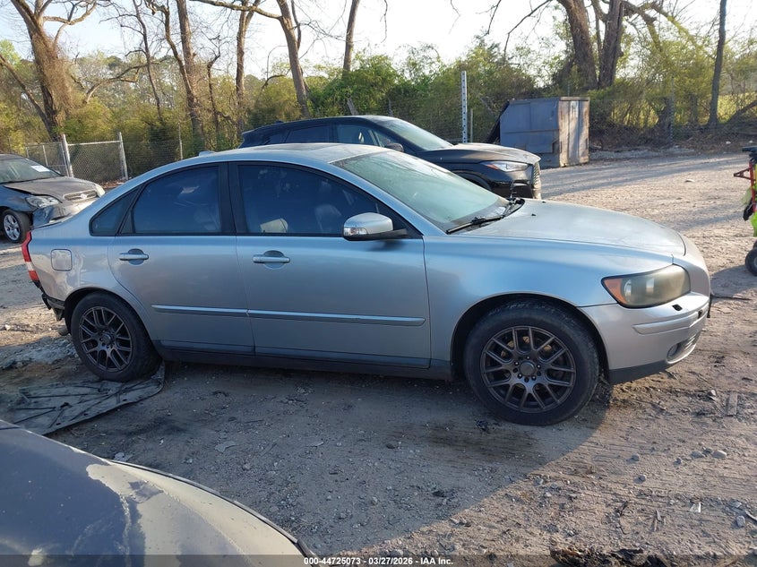 2007 Volvo S40 T5 VIN: YV1MS682072277115 Lot: 44725073