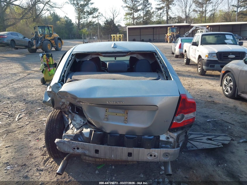 2007 Volvo S40 T5 VIN: YV1MS682072277115 Lot: 44725073