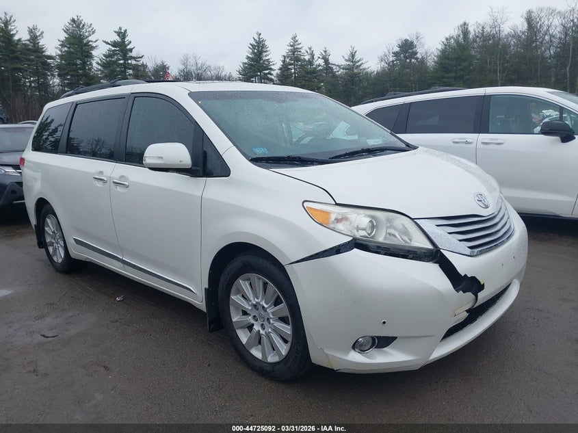 2014 Toyota Sienna Limited 7 Passenger