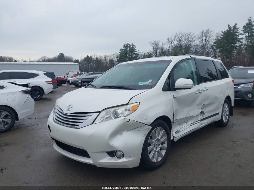2014 Toyota Sienna Limited 7 Passenger