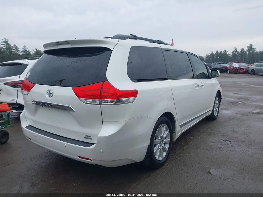 2014 Toyota Sienna Limited 7 Passenger