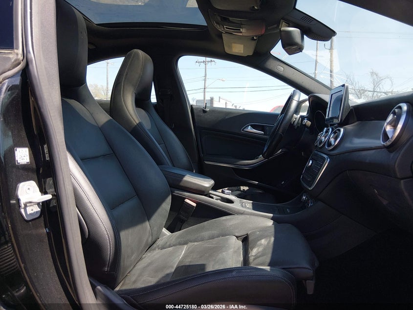 2016 Mercedes-Benz Cla 250