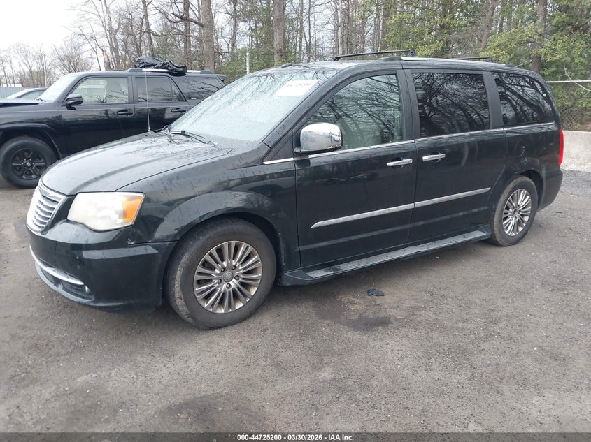 2011 Chrysler Town & Country Limited
