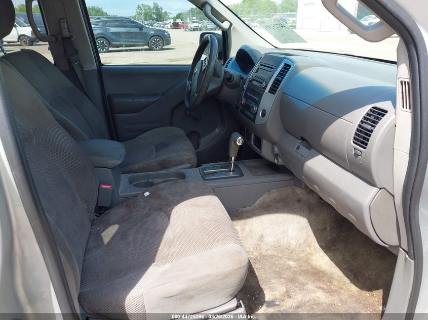 2015 Nissan Frontier S