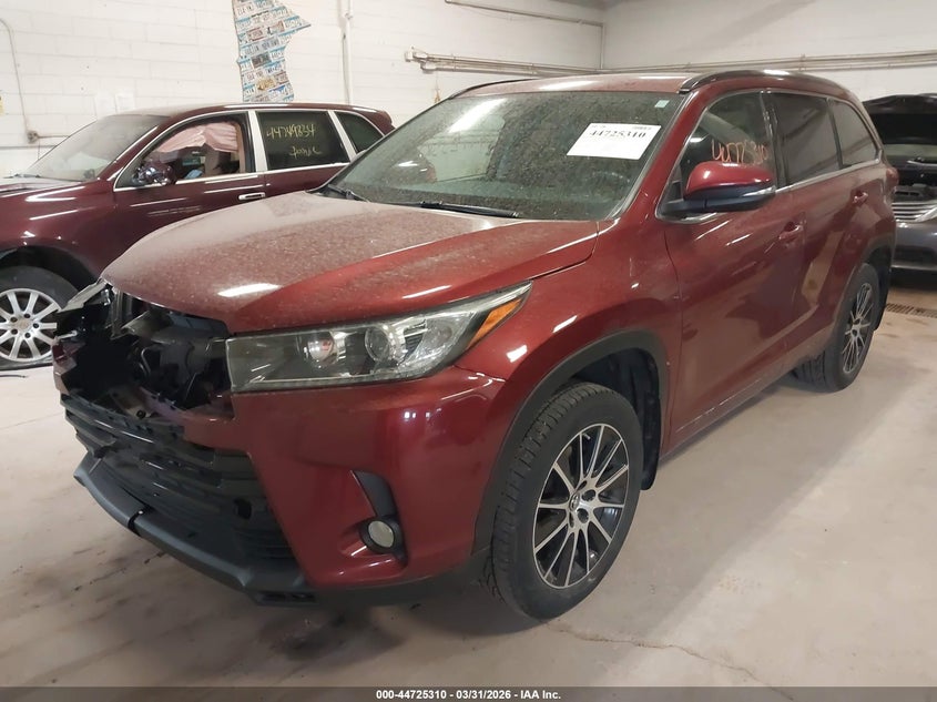 2018 Toyota Highlander Se