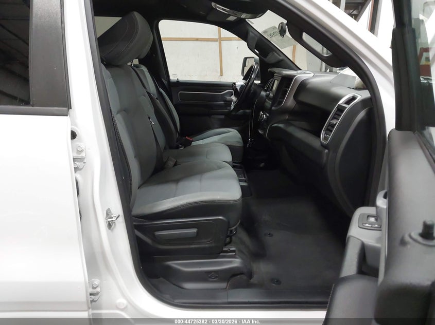 2022 Ram 1500 Big Horn 4X2 6'4 Box