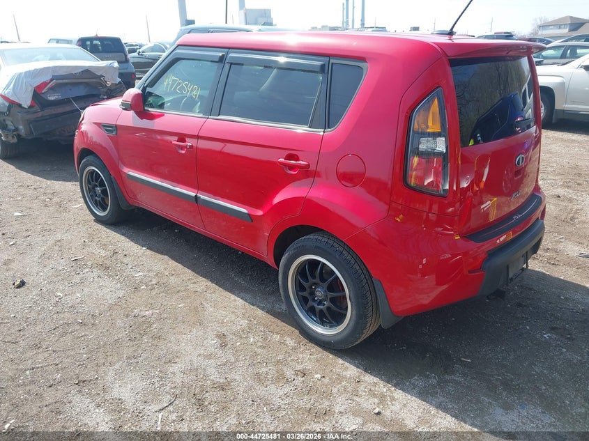 2011 Kia Soul +