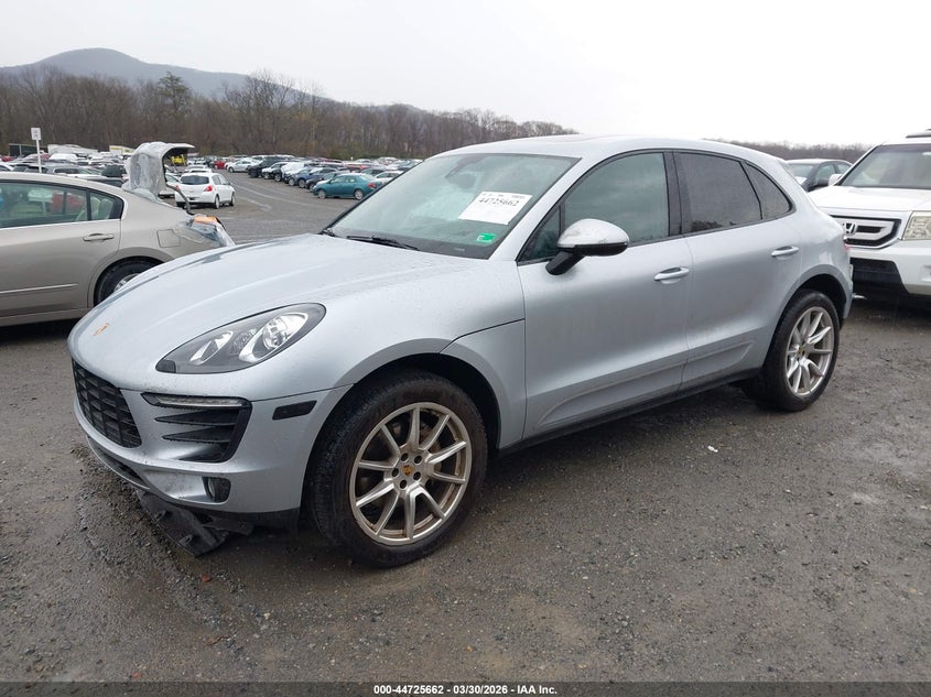 2016 Porsche Macan S