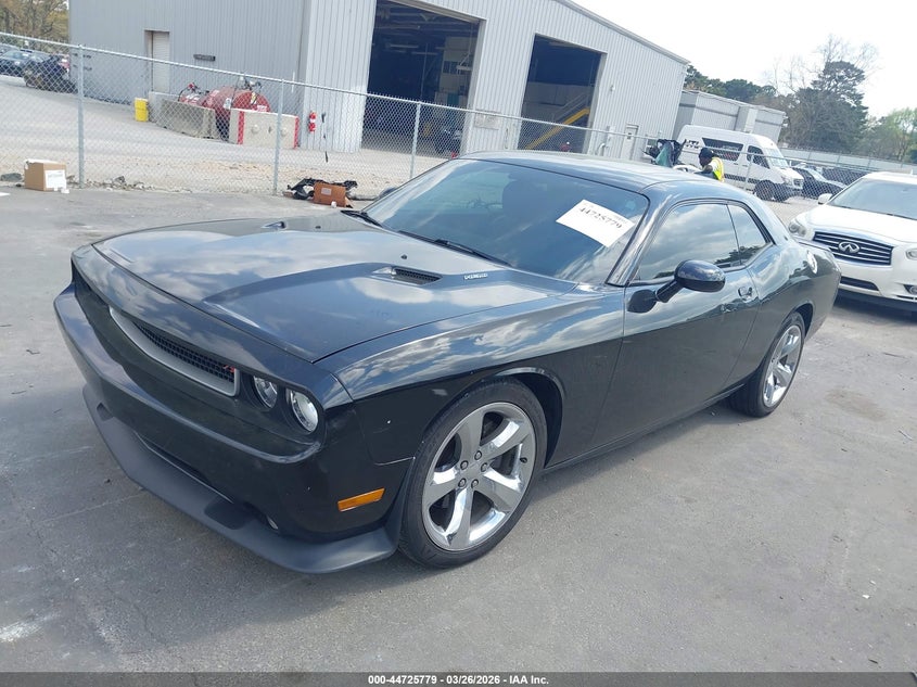 2013 Dodge Challenger R/T Plus