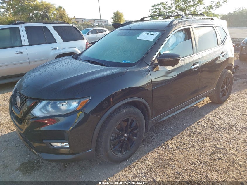 2018 Nissan Rogue Sv