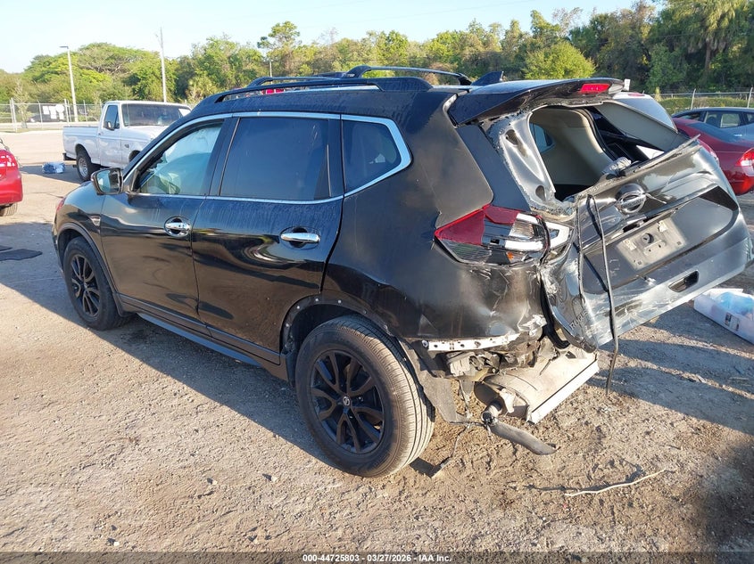 2018 Nissan Rogue Sv