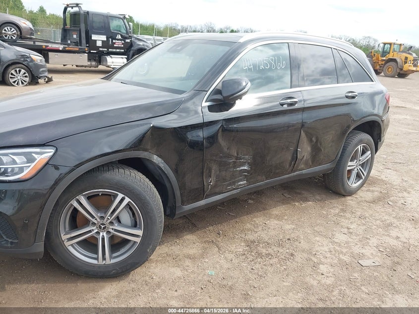 2022 Mercedes-Benz Glc 300 4Matic Suv VIN: W1N0G8EB2NG047526 Lot: 44725866