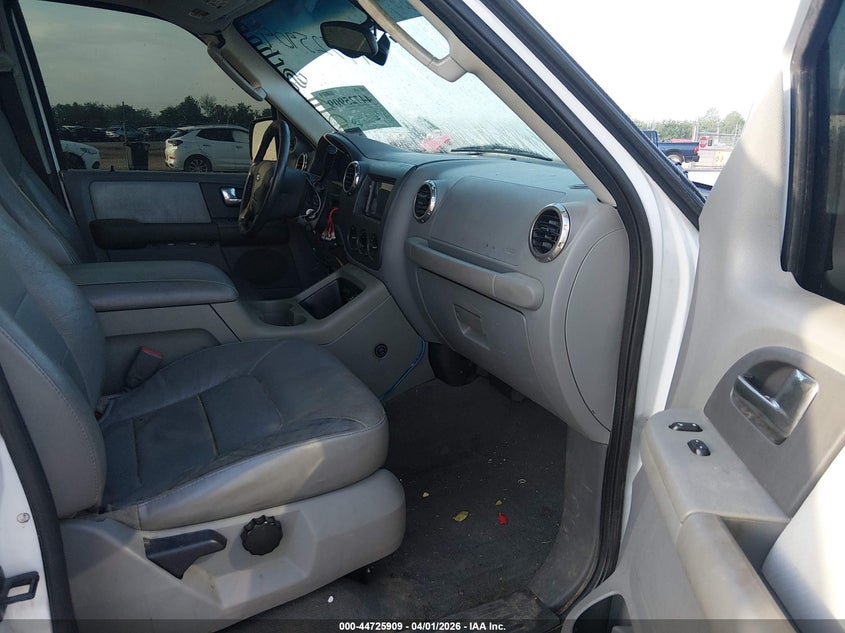 2004 Ford Expedition Xlt