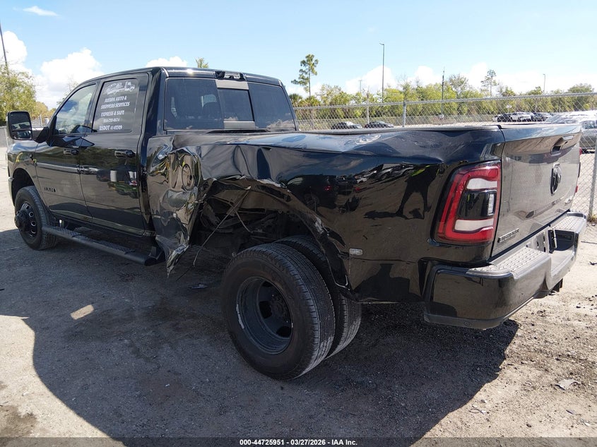 2023 Ram 3500 Ram Big Horn 4X4 8' Box black Lot 111044725951 Vin 3C63RRHLXPG522122
