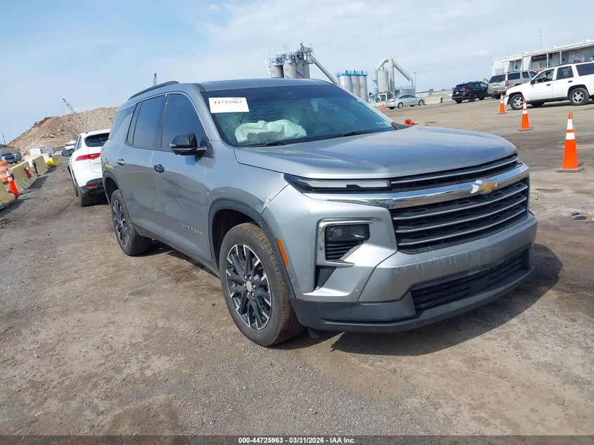 2025 Chevrolet Traverse Awd Lt