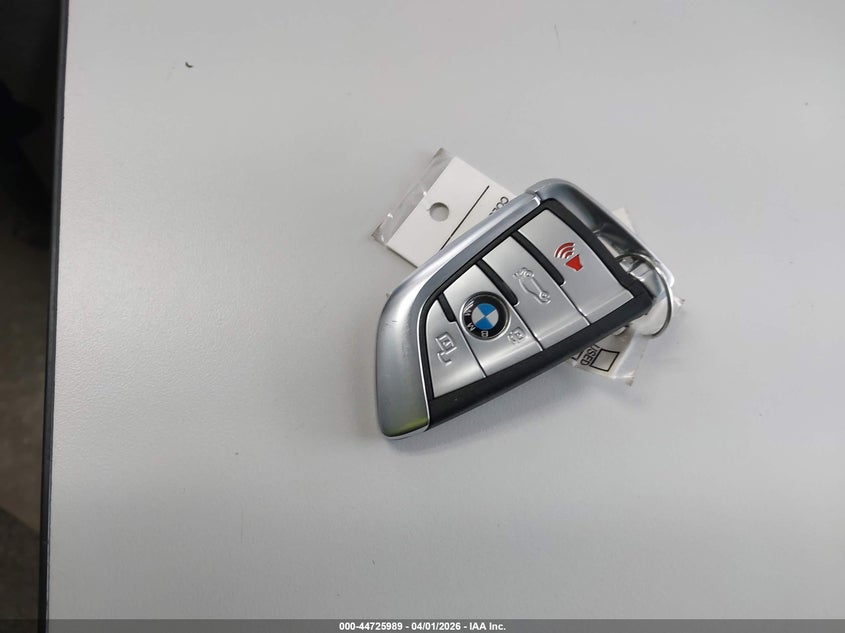 2021 BMW X7 xDrive40I VIN: 5UXCW2C04M9E36629 Lot: 44725989