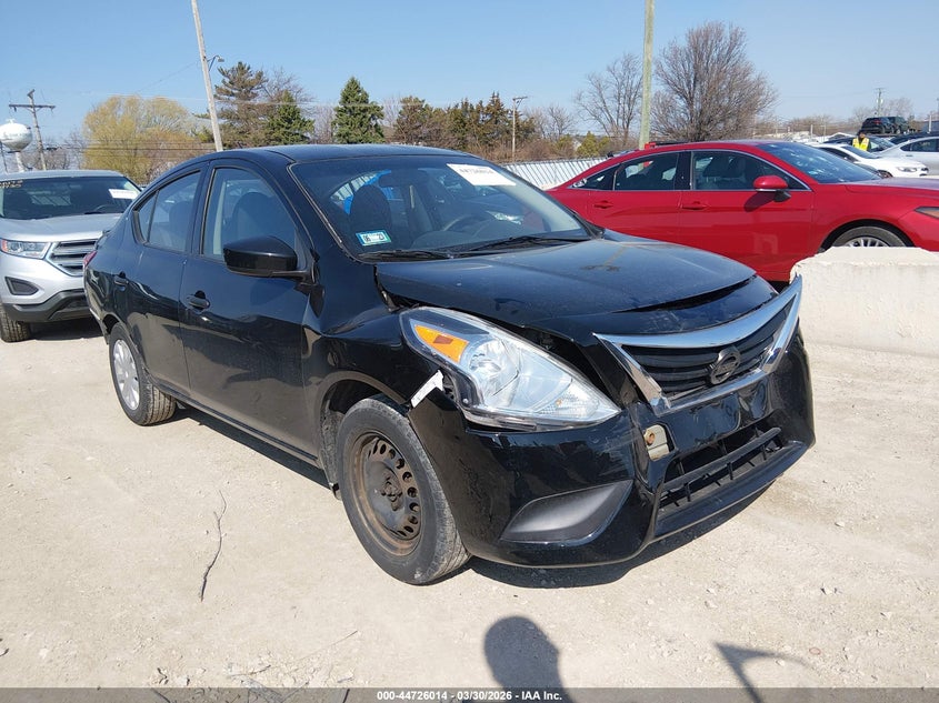 2017 Nissan Versa 1.6 S+