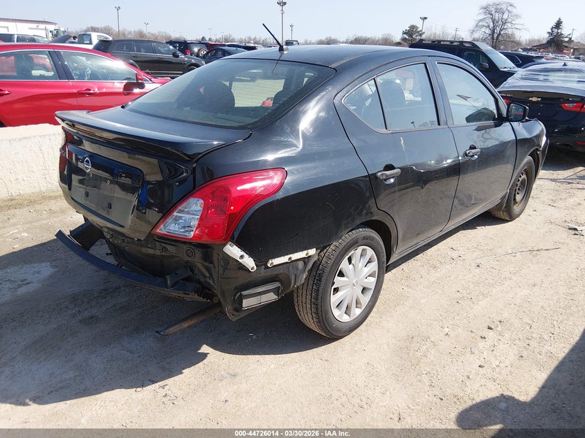 2017 Nissan Versa 1.6 S+