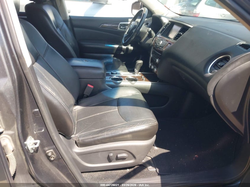 2014 Nissan Pathfinder Platinum