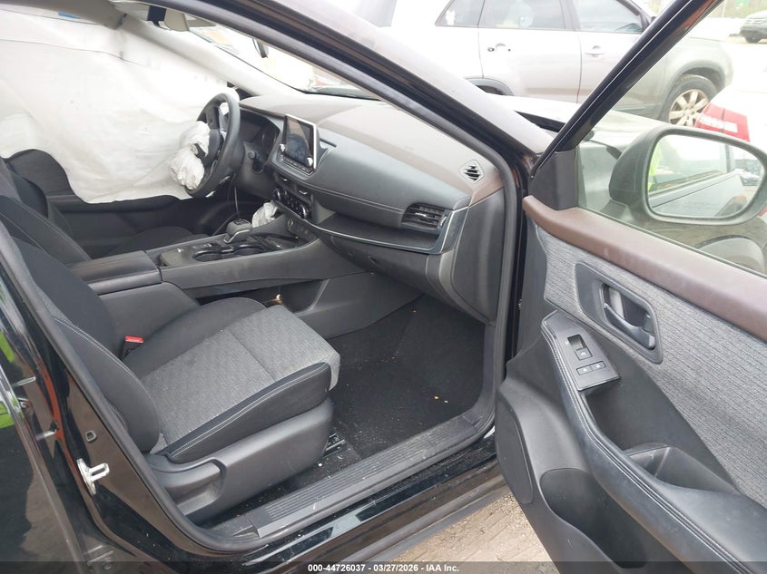 2021 Nissan Rogue S Fwd