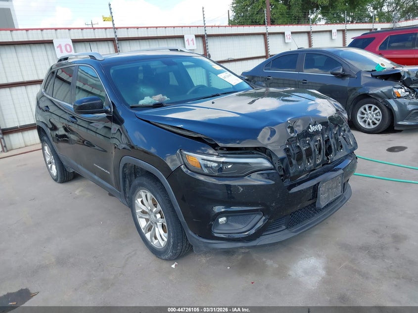 2019 Jeep Cherokee Latitude Fwd