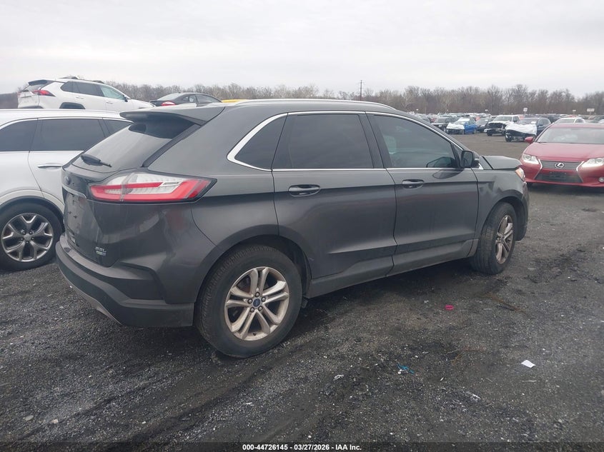2019 Ford Edge Sel