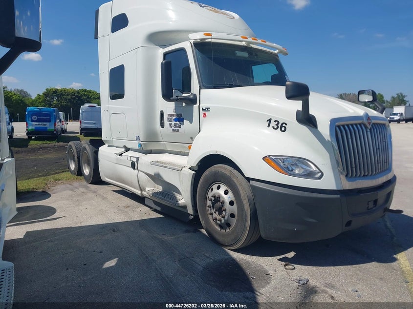 2020 INTERNATIONAL LT