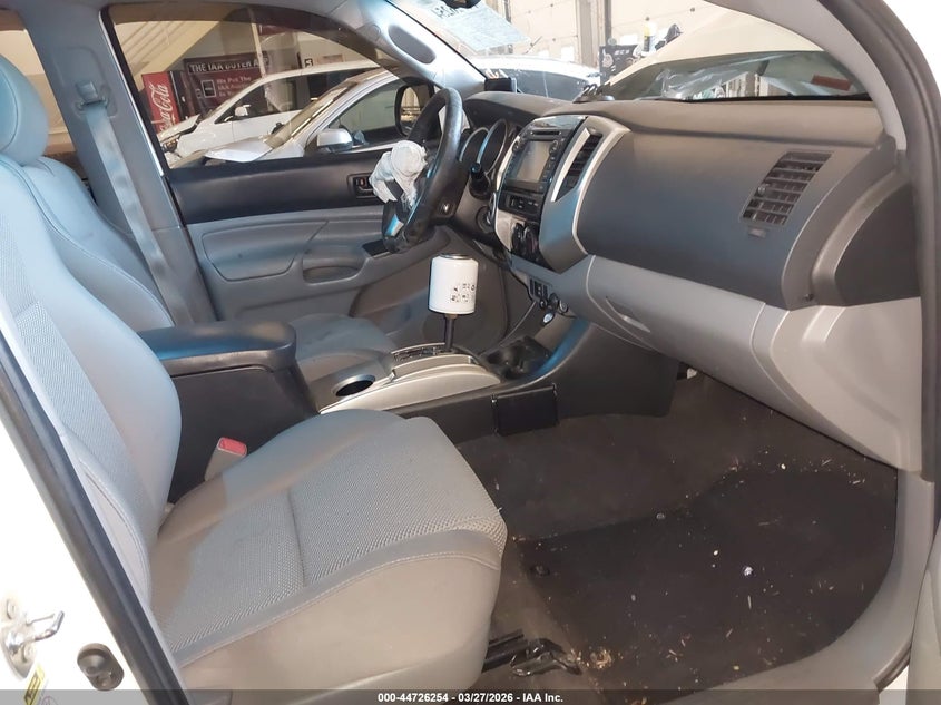 2013 Toyota Tacoma Base V6