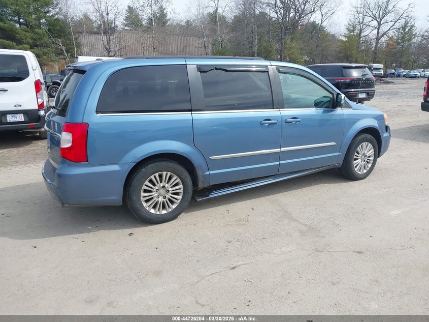 Vin: 2a4rr8dg9br781901, lot: 45223464, chrysler town & country touring-l 20114