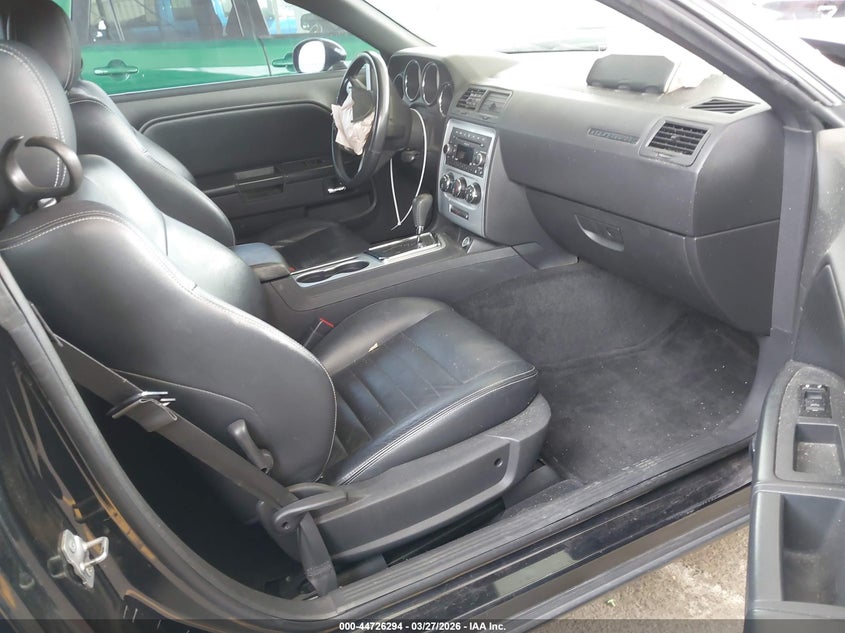 2009 Dodge Challenger Se