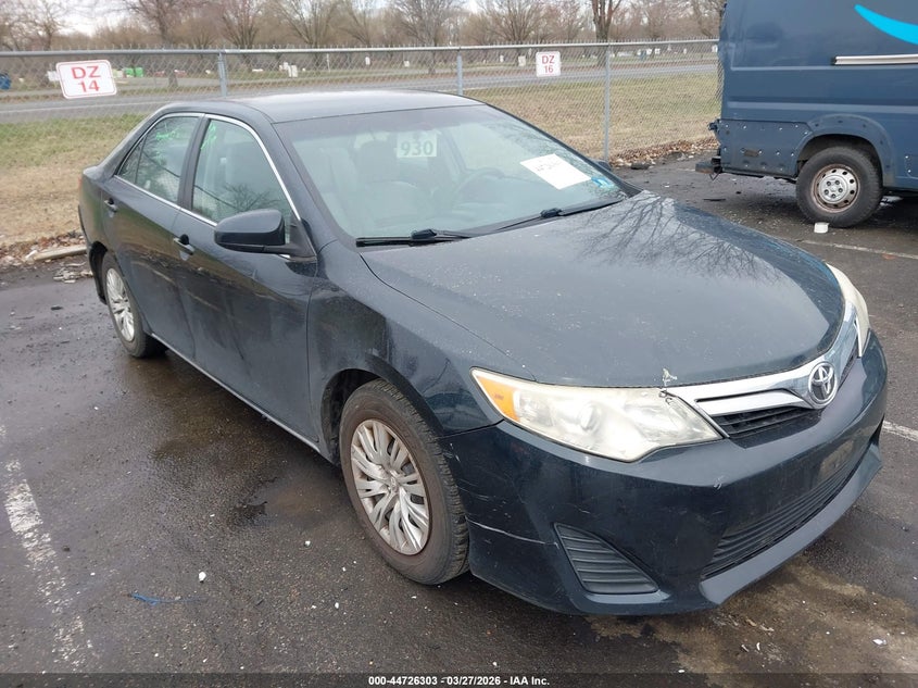 2014 Toyota Camry Le