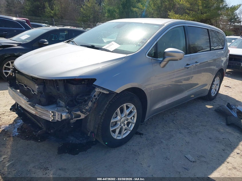 2020 Chrysler Pacifica Touring