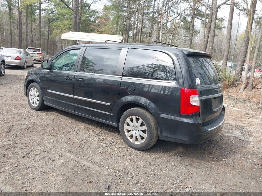2013 Chrysler Town & Country Touring