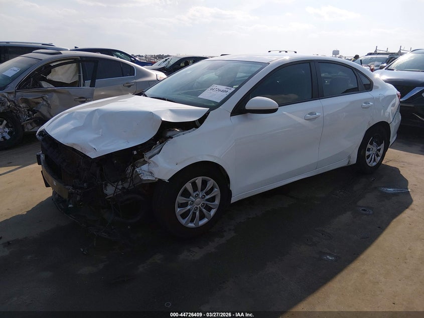 Vin: 3kpf24adxme338905, lot: 45223589, kia forte fe 20212
