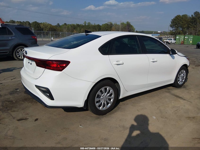 Vin: 3kpf24adxme338905, lot: 45223589, kia forte fe 20214