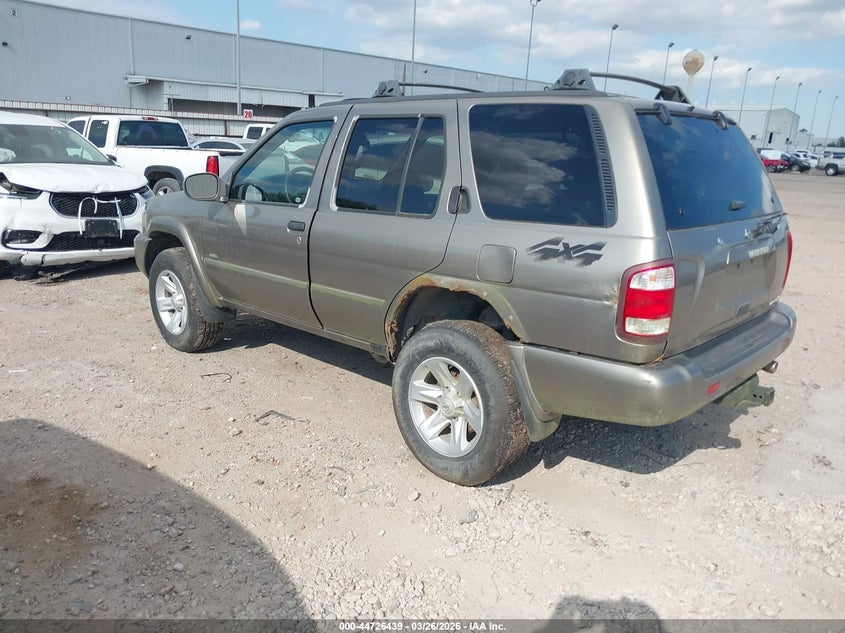 2003 Nissan Pathfinder Le