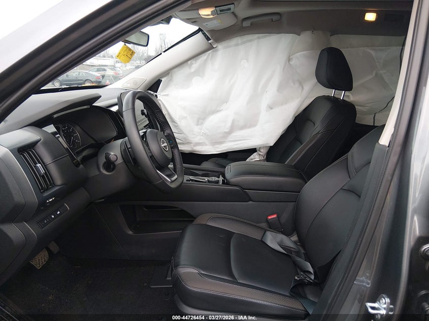 2025 Nissan Pathfinder Sl 4Wd