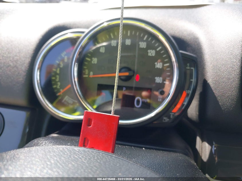 2018 Mini Countryman Cooper S VIN: WMZYT5C30J3E61425 Lot: 44726466