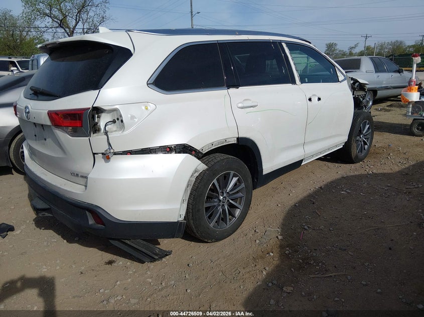 2019 Toyota Highlander Xle