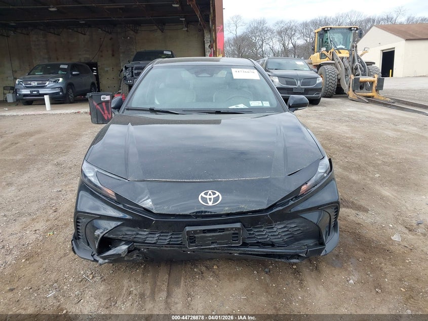 2025 TOYOTA CAMRY | SEDAN