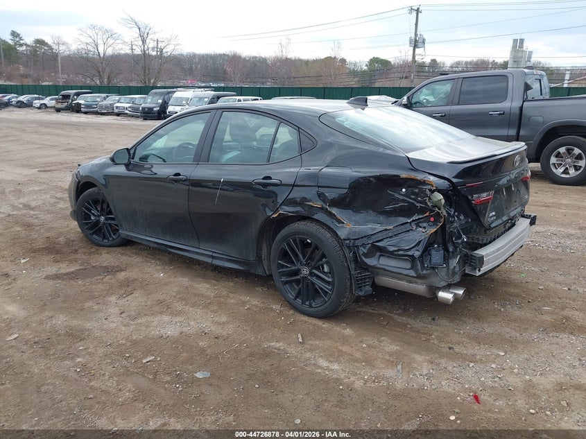 2025 TOYOTA CAMRY | SEDAN