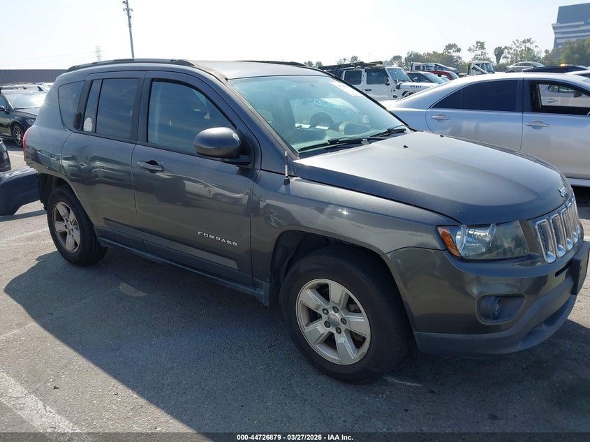 2017 Jeep Compass Latitude Fwd