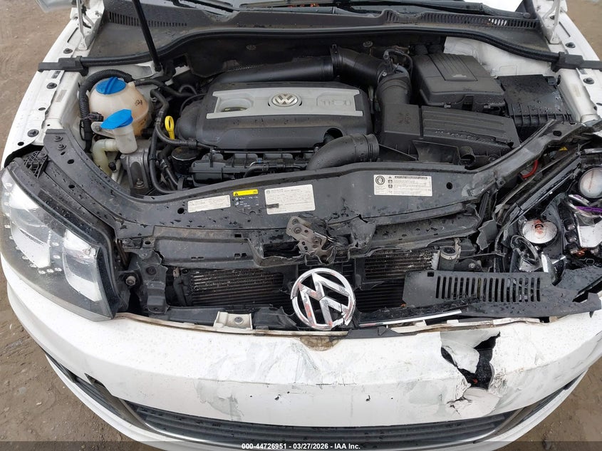 2014 Volkswagen Eos Executive VIN: WVWFW8AH2EV006260 Lot: 44726951