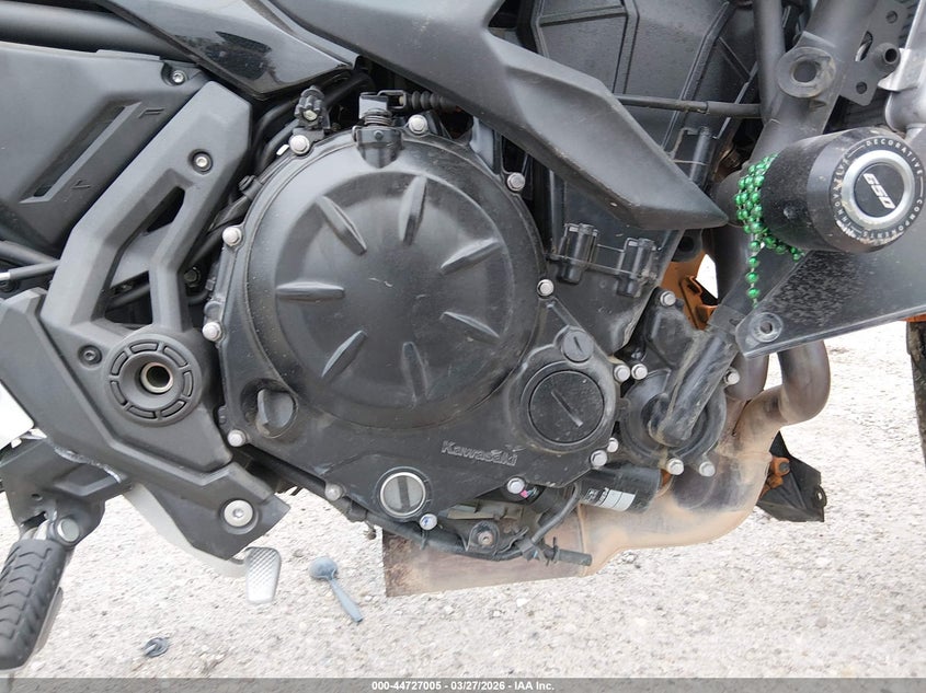 2025 Kawasaki Ex650 P VIN: ML5EXEP10SDAF5808 Lot: 44727005