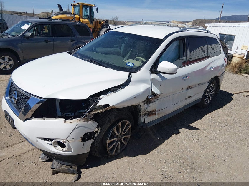 2015 Nissan Pathfinder Sv