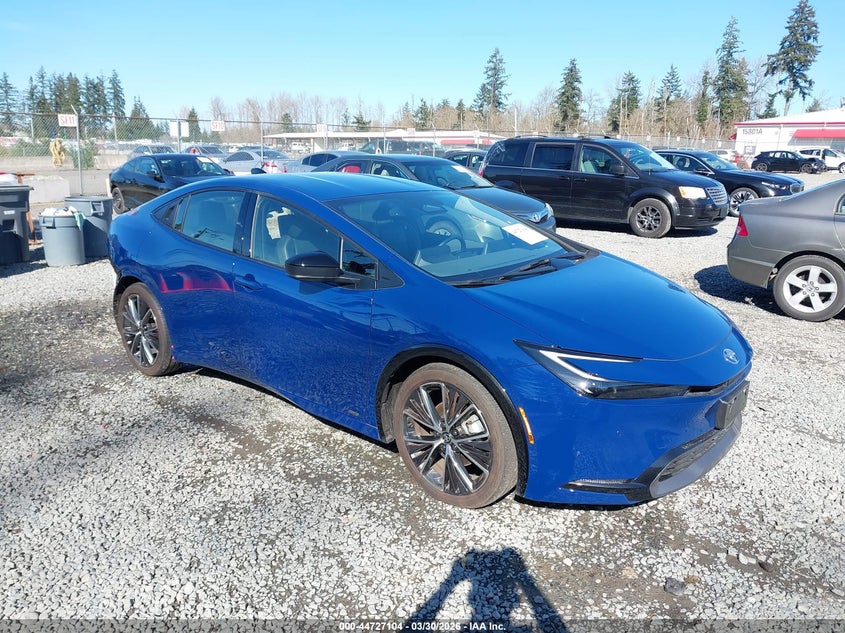 2026 Toyota Prius Xle Awd-E